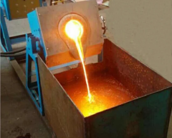 Horno de fusión de calentamiento por inducción Horno de fusión de metales Horno de fusión de oro Máquina de latón de cobre fundido de plata